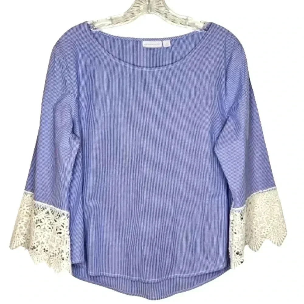 ❤️ LAST CHANCE SALE New York & Company Large Blue Stripe Lace Bell Sleeve Top - Picture 2 of 7